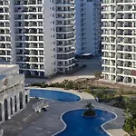 Luxury With Pool View At Caesar