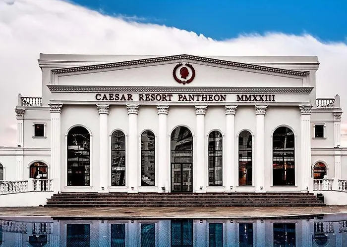 Luxury With Pool View At Caesar *