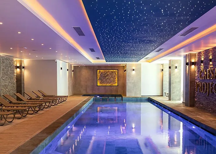 Luxury With Pool View At Caesar